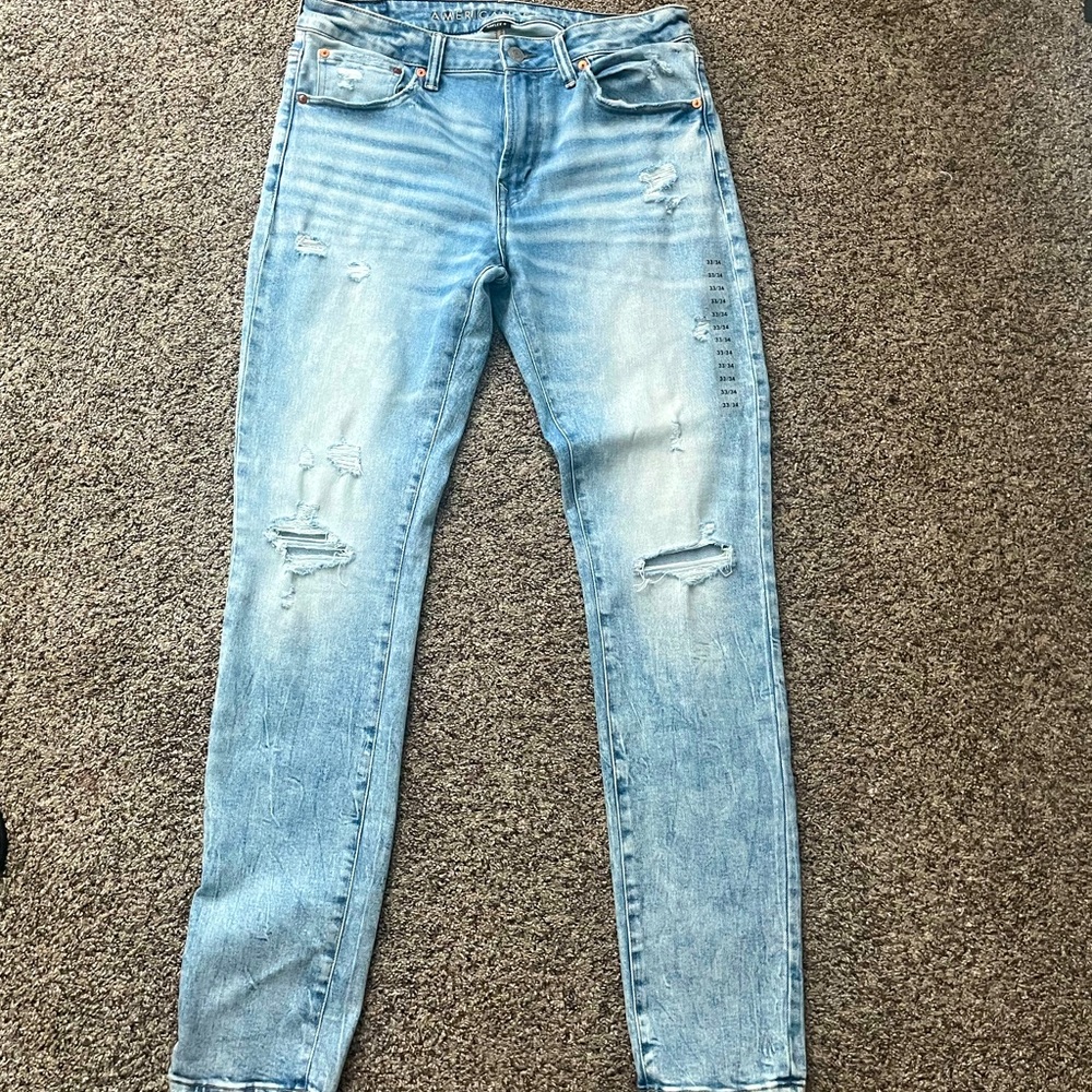 American Eagle Men’s Ripped Jeans